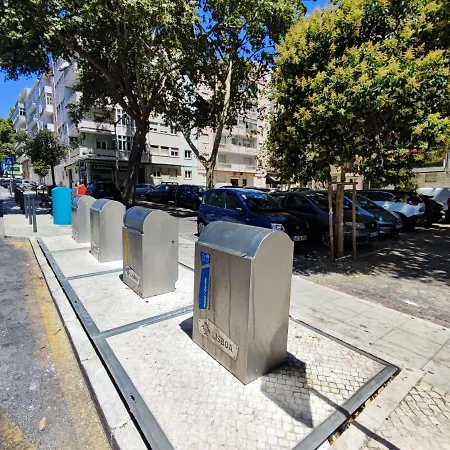 Twin In Penha De Franca Maison d'hôtes